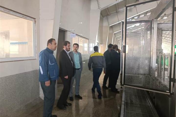 بازدید مدیر کل استاندارد استان مرکزی از واحد تولیدی بهنوش